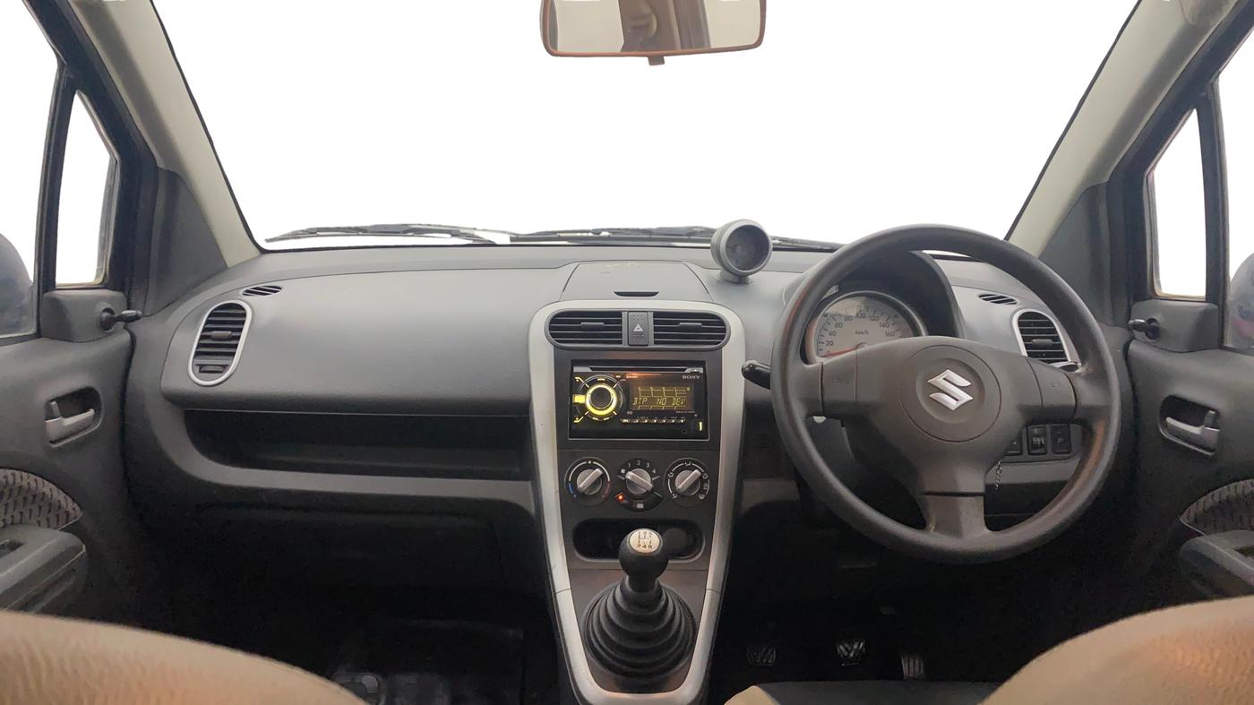 2015 Maruti Ritz VXI, CNG, Manual, 1,30,066 km, Dashboard