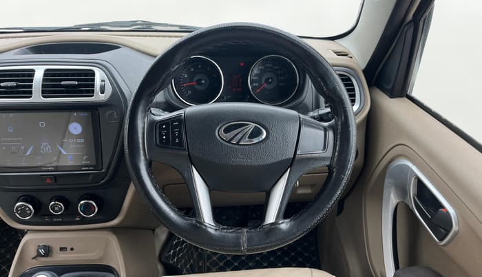 2018 Mahindra TUV300 T8, Diesel, Manual, 85,397 km, Steering Wheel Close Up