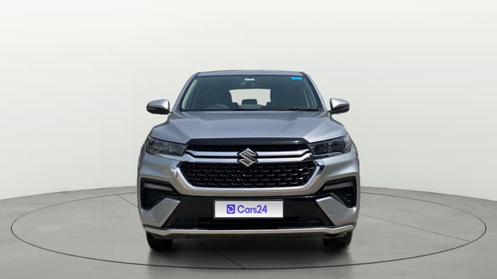 2023 Maruti Invicto ZETA PLUS 8 STR STRONG HYBRID, Hybrid, Automatic, 17,305 km, Front