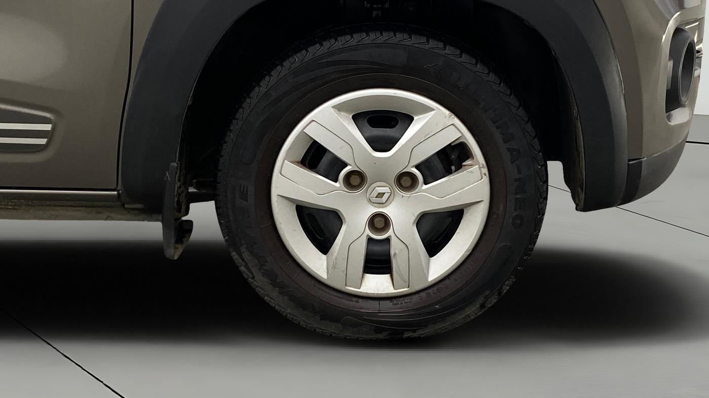 2019 Renault Kwid RXT 1.0 (O), Petrol, Manual, 60,583 km, Right Front Wheel