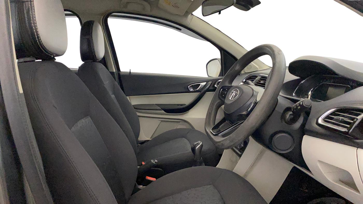 2022 Tata TIGOR XZ PLUS CNG, CNG, Manual, 65,705 km, Right Side Front Door Cabin