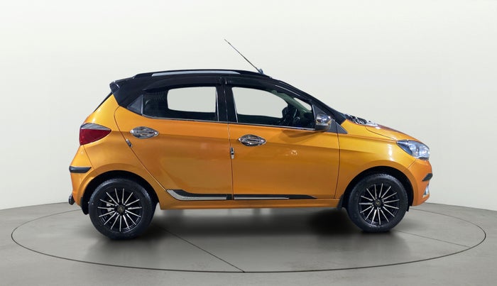 2018 Tata Tiago XZ PETROL, Petrol, Manual, 19,165 km, Right Side View