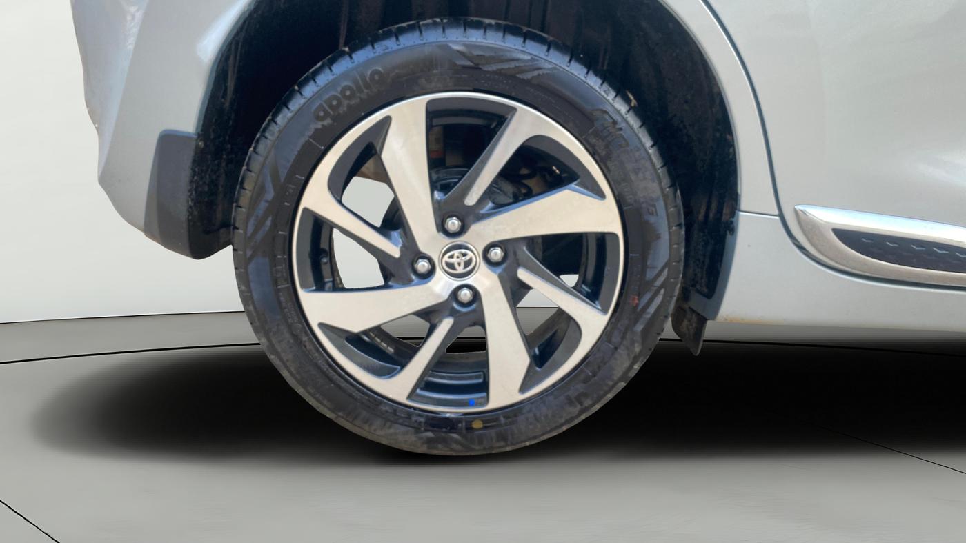 2025 Toyota Glanza G E-CNG, CNG, Manual, 9,848 km, Right Rear Wheel