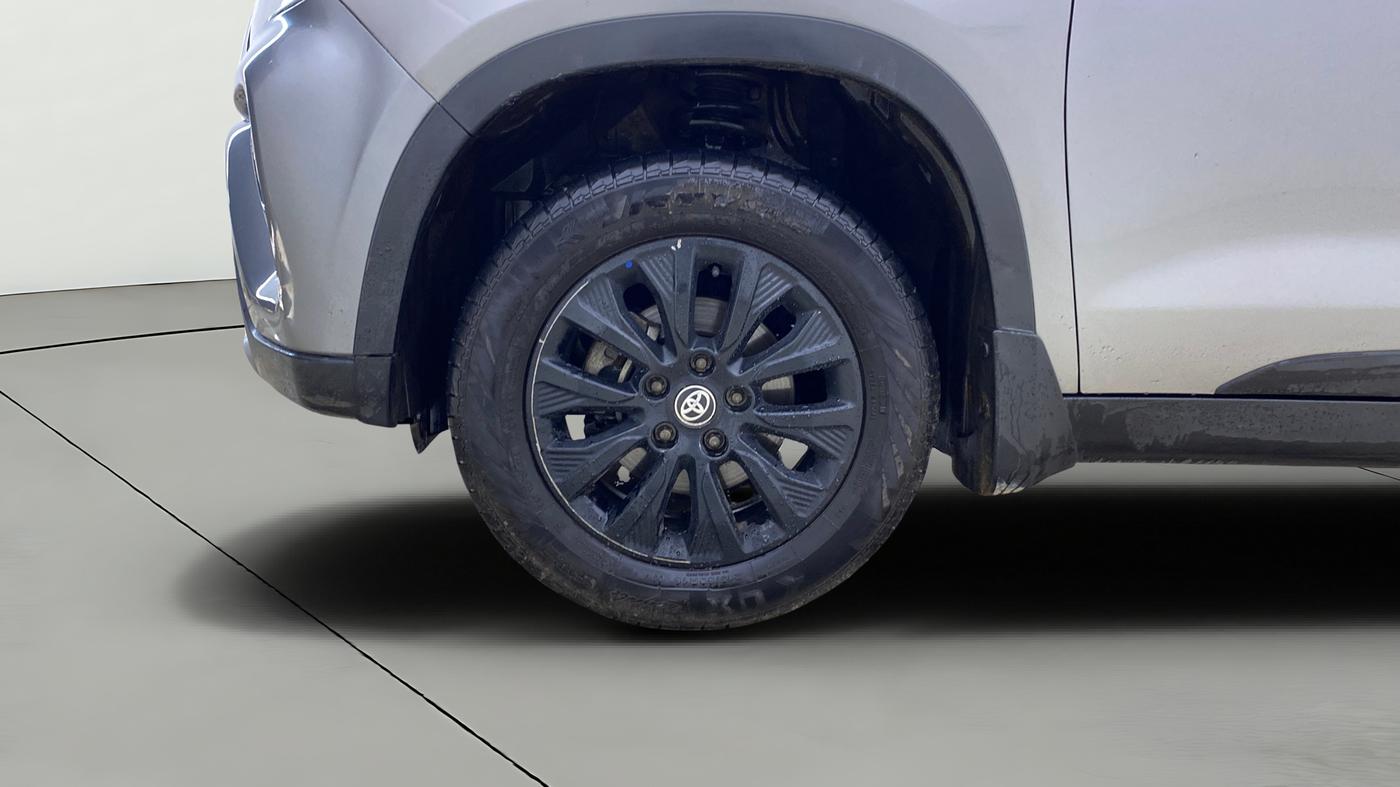 2021 Toyota URBAN CRUISER HIGH GRADE MT, Petrol, Manual, 1,21,932 km, Left Front Wheel