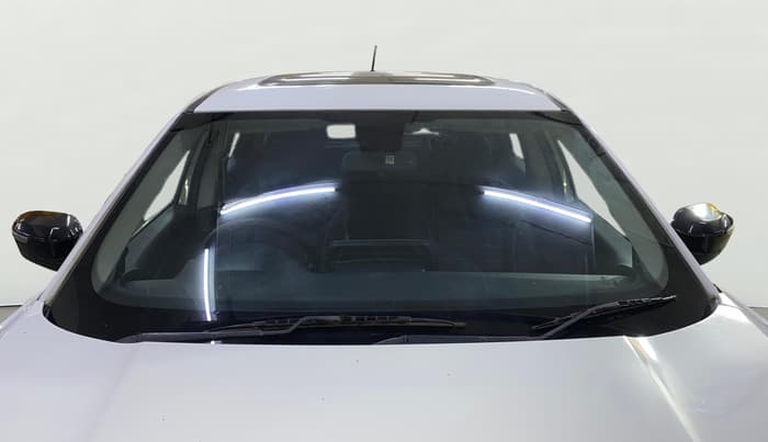 2022 Tata Harrier XMA SUNROOF 2.0L KRYOTEC, Diesel, Automatic, 1,20,097 km, Front Windshield