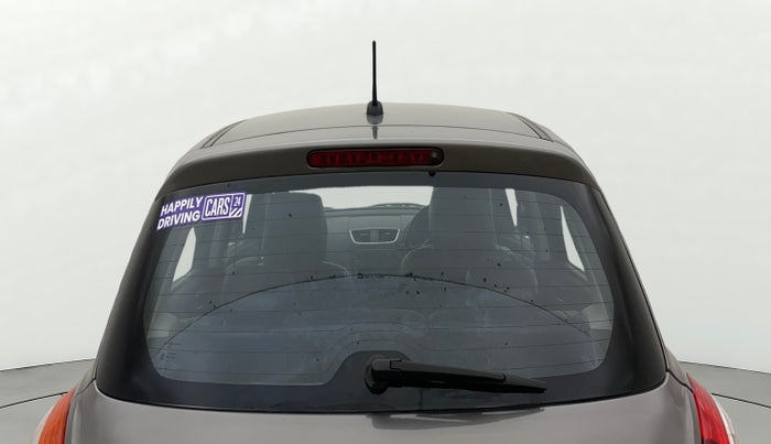 2016 Maruti Swift ZDI, Diesel, Manual, 1,37,997 km, Rear Windshield