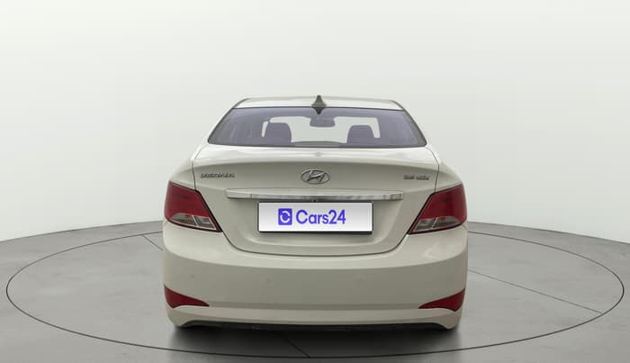 2016 Hyundai Verna 1.6 VTVT SX, Petrol, Manual, 1,06,282 km, Back/Rear