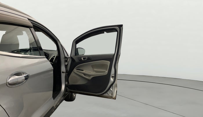 2016 Ford Ecosport TREND 1.5L DIESEL, Diesel, Manual, 1,12,358 km, RHS Front Door