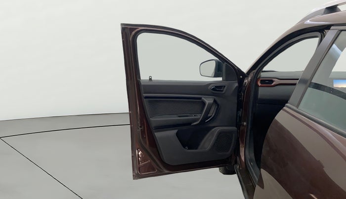 2022 Renault Kiger RXZ AMT, Petrol, Automatic, 25,075 km, LHS Front Door