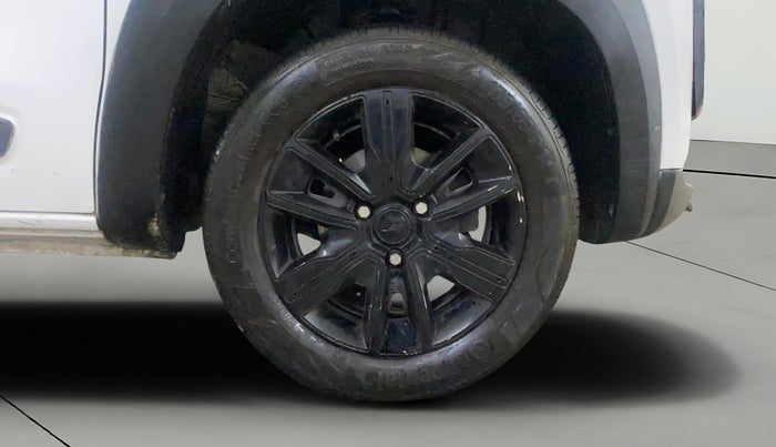 2022 Renault Kwid CLIMBER 1.0 AMT Dual Tone , Petrol, Automatic, 60,839 km, Right Front Wheel