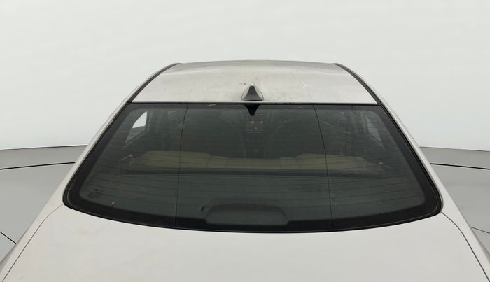 2016 Hyundai Verna 1.6 VTVT SX, Petrol, Manual, 99,271 km, Rear Windshield