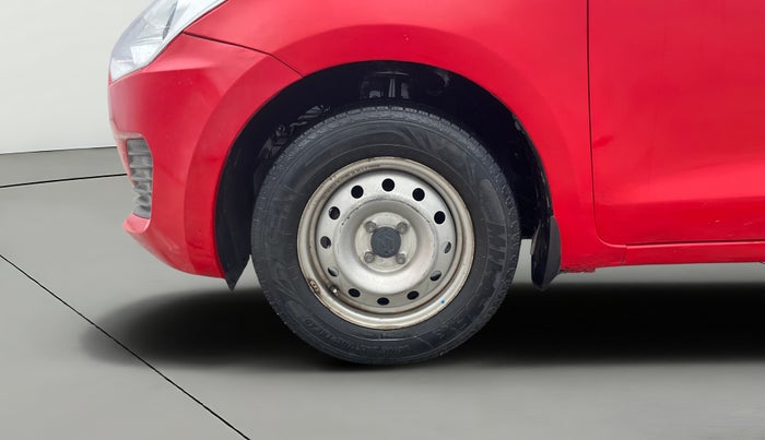 2018 Maruti Swift LXI, Petrol, Manual, 1,00,208 km, Left Front Wheel