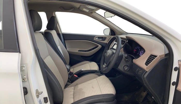 2019 Hyundai Elite i20 SPORTZ PLUS  1.2 CVT, Petrol, Automatic, 1,36,954 km, Right Side Front Door Cabin