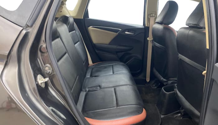 2018 Honda Jazz 1.5L I-DTEC V, Diesel, Manual, 59,090 km, Right Side Rear Door Cabin