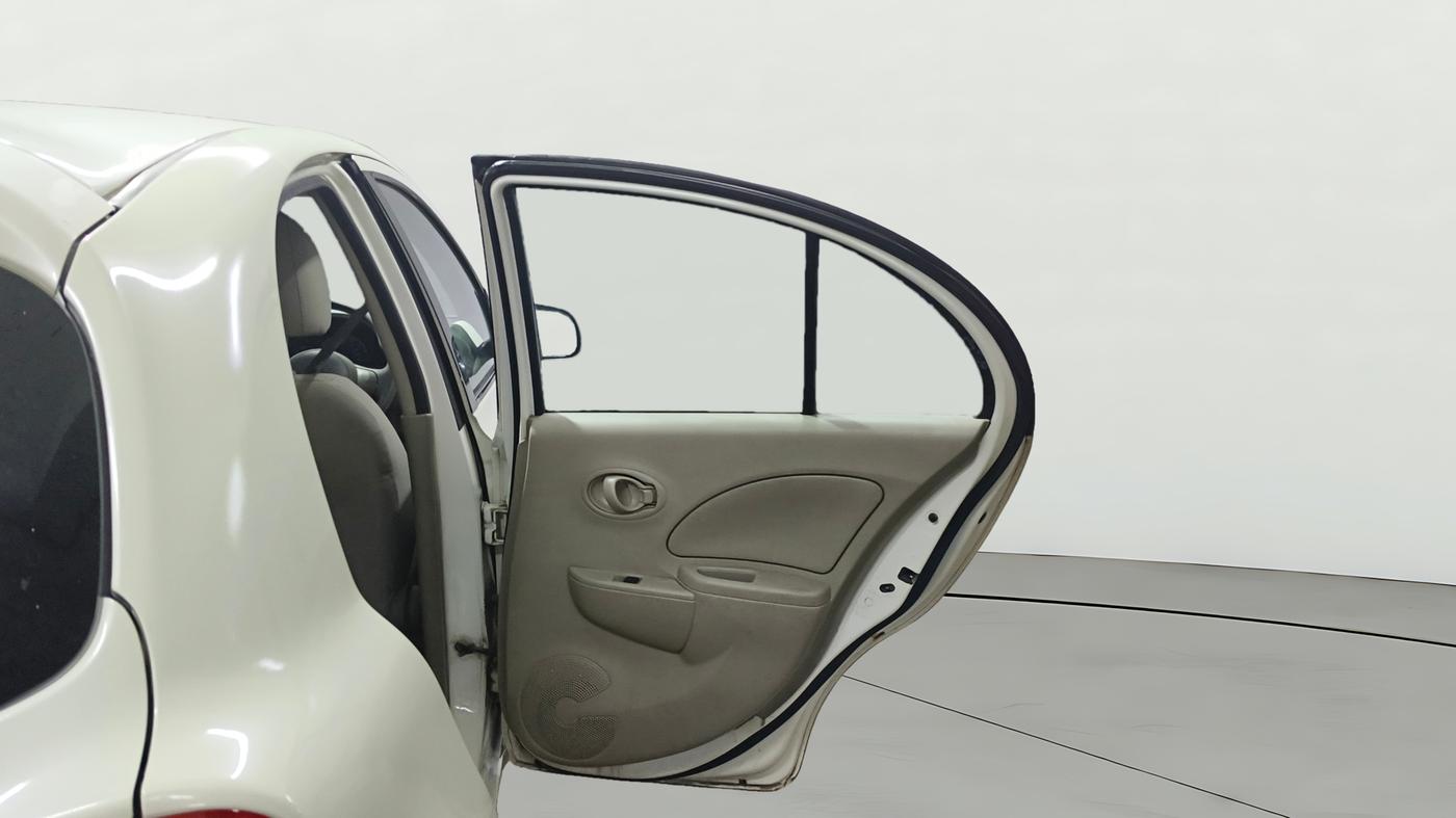 2014 Renault Pulse RXL DIESEL, Diesel, Manual, 1,18,525 km, RHS Rear Door