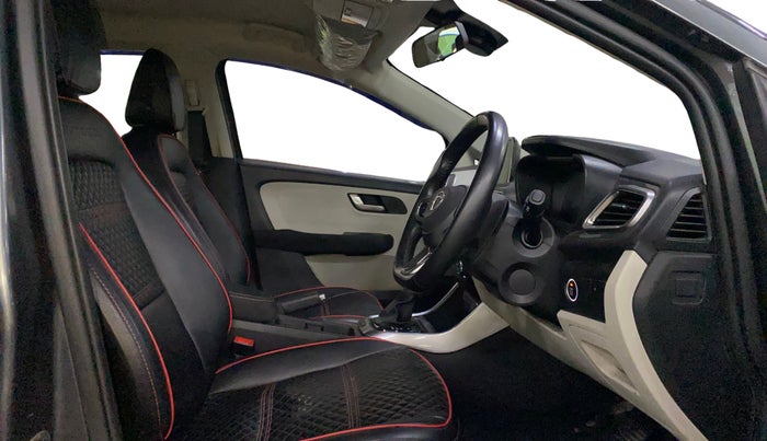 2023 Tata ALTROZ XZA, Petrol, Automatic, 14,383 km, Right Side Front Door Cabin