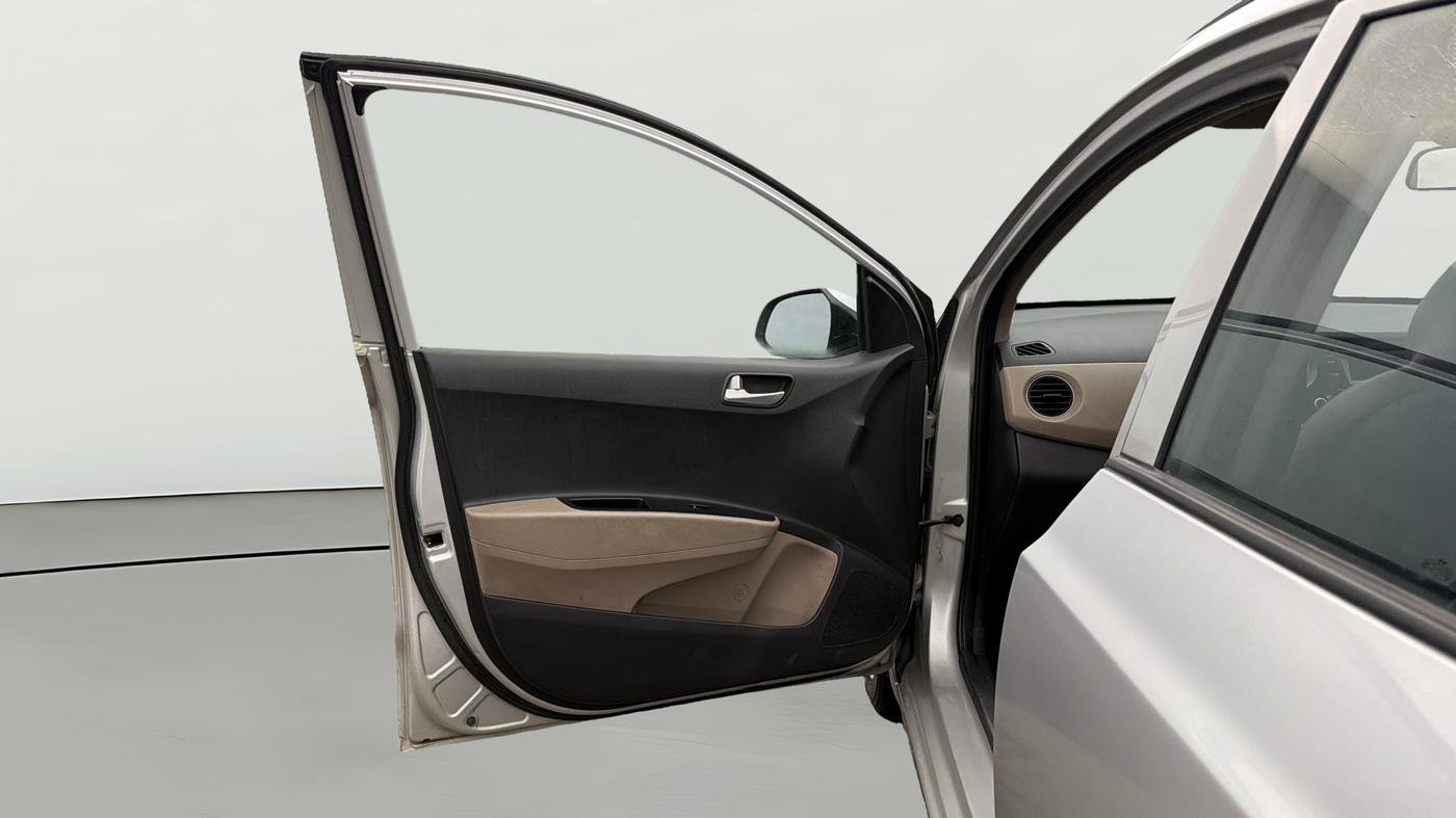 2016 Hyundai Grand i10 ASTA AT 1.2 KAPPA VTVT, Petrol, Automatic, 65,031 km, LHS Front Door