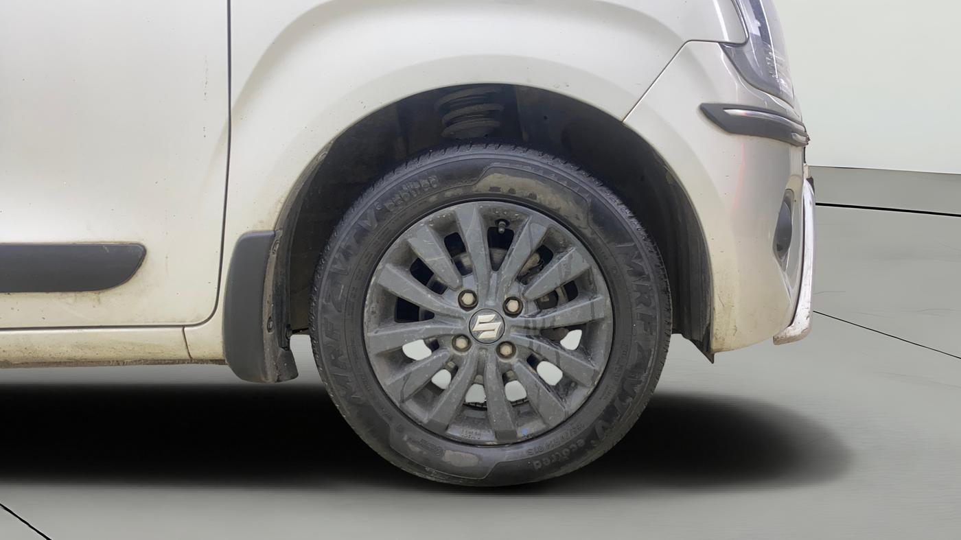 2022 Maruti New Wagon-R ZXI PLUS 1.2, Petrol, Manual, 49,363 km, Right Front Wheel