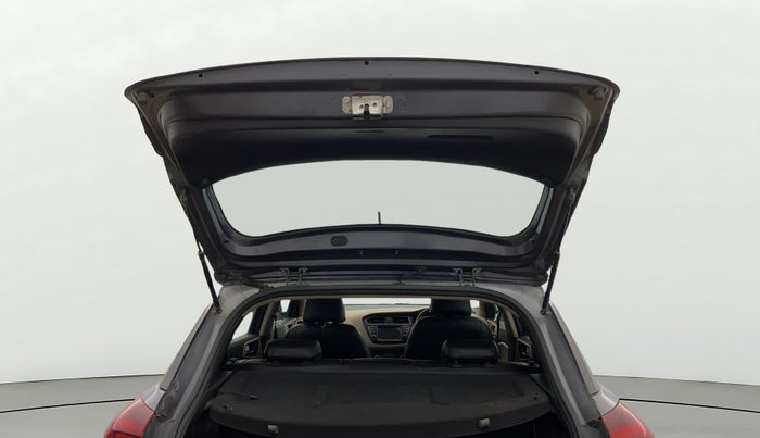 2020 Hyundai Elite i20 ASTA 1.2 (O), Petrol, Manual, 90,445 km, Boot Door Open