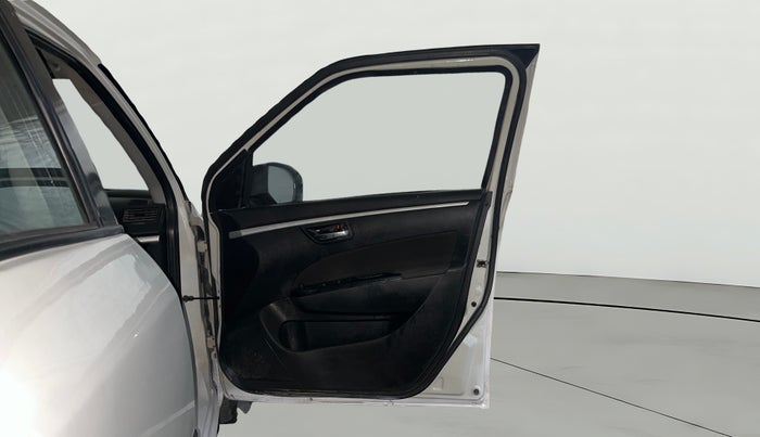 2016 Maruti Swift VDI, Diesel, Manual, 69,476 km, RHS Front Door