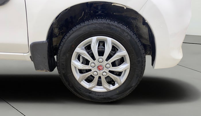 2016 Maruti Alto 800 LXI, Petrol, Manual, 61,741 km, Right Front Wheel