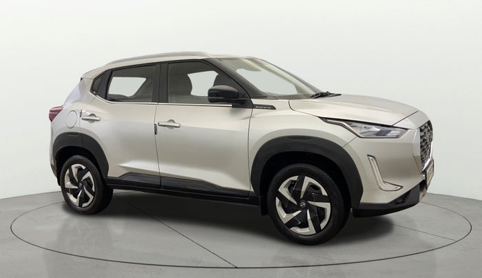 2024 Nissan MAGNITE XL, Petrol, Manual, 10,101 km, Right Front Diagonal