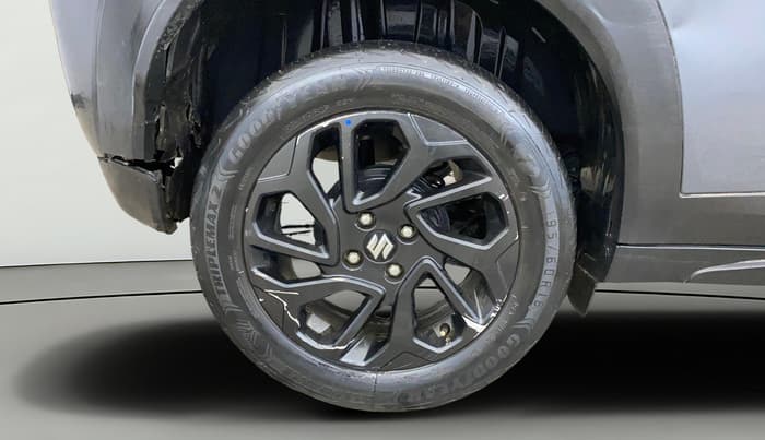 2023 Maruti FRONX DELTA PLUS 1.2MT, Petrol, Manual, 46,621 km, Right Rear Wheel