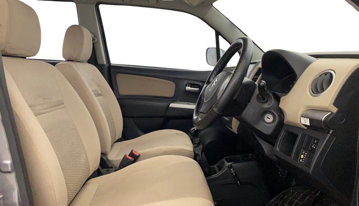 2018 Maruti Wagon R 1.0 LXI CNG, CNG, Manual, 60,120 km, Right Side Front Door Cabin