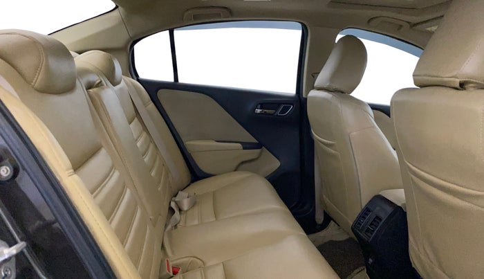 2019 Honda City 1.5L I-VTEC VX CVT, Petrol, Automatic, 72,299 km, Right Side Rear Door Cabin