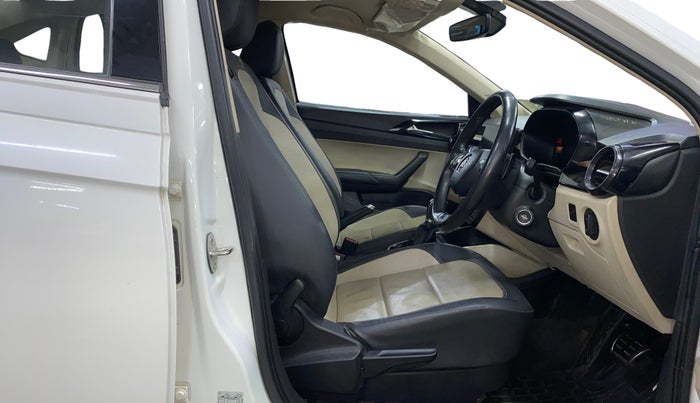 2022 Skoda SLAVIA STYLE 1.0L TSI AT, Petrol, Automatic, 33,393 km, Right Side Front Door Cabin