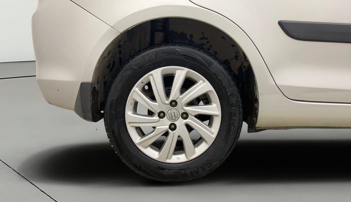 2016 Maruti Swift Dzire ZXI, Petrol, Manual, 54,544 km, Right Rear Wheel