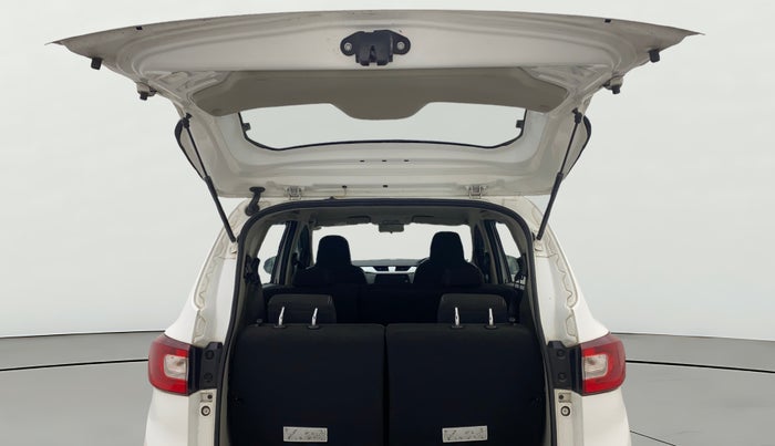 2021 Renault TRIBER RXZ, Petrol, Manual, 38,456 km, Boot Door Open