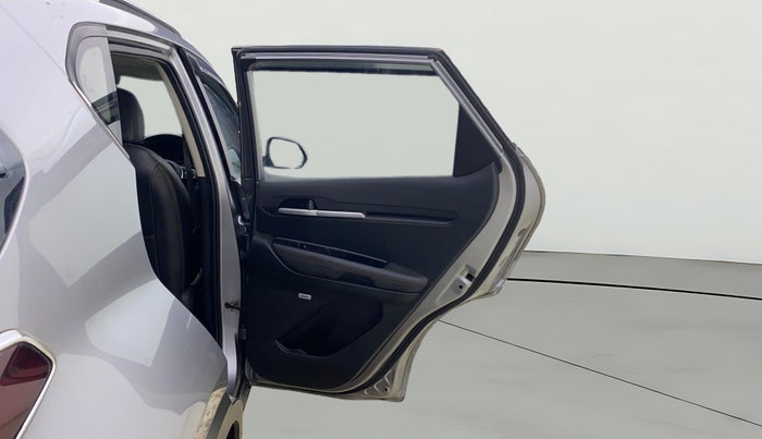 2021 KIA SONET GTX PLUS 1.0 IMT, Petrol, Manual, 55,659 km, RHS Rear Door