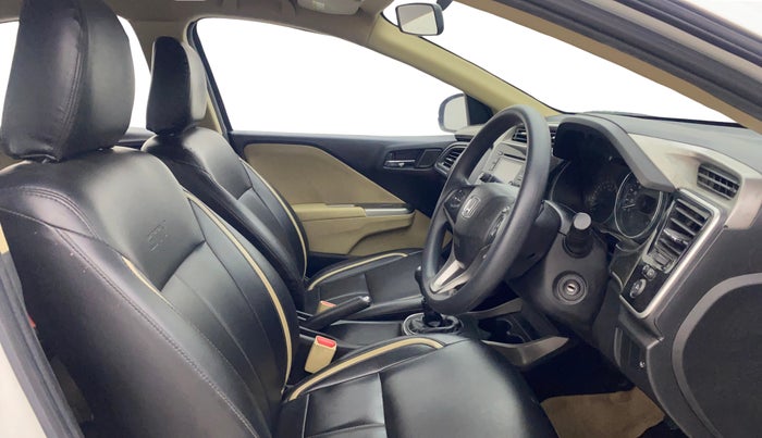 2017 Honda City 1.5L I-VTEC V MT, Petrol, Manual, 88,095 km, Right Side Front Door Cabin