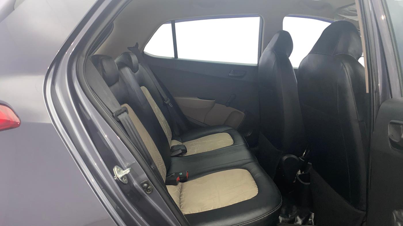 2016 Hyundai Grand i10 ERA 1.2 KAPPA VTVT, Petrol, Manual, 34,440 km, Right Side Rear Door Cabin