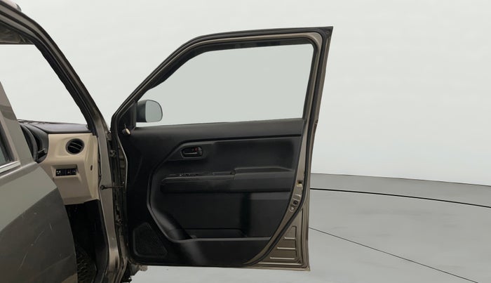 2021 Maruti New Wagon-R LXI CNG (O) 1.0, CNG, Manual, 53,757 km, RHS Front Door