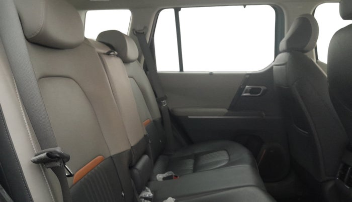 2025 KIA SYROS HTX Plus (O) 1.5 Diesel 6AT, Diesel, Automatic, 8,930 km, Right Side Rear Door Cabin