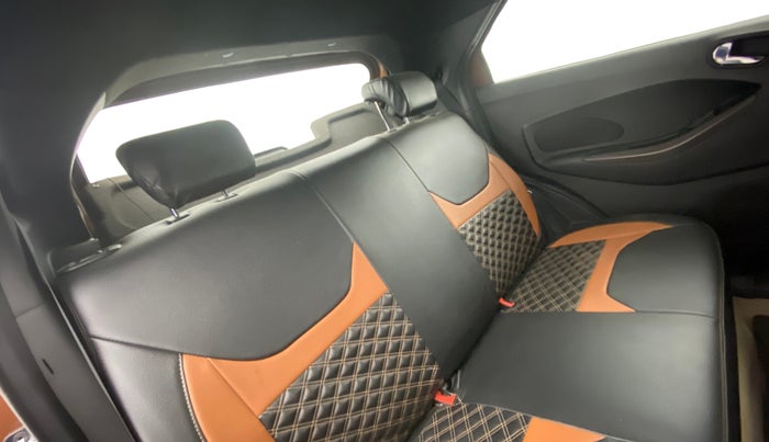 2019 Ford FREESTYLE TITANIUM 1.2 PETROL, Petrol, Manual, 58,779 km, Right Side Rear Door Cabin