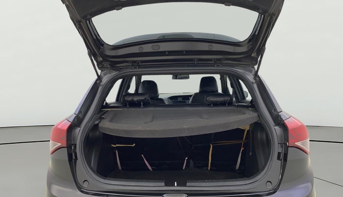 2016 Hyundai i20 Active 1.2 SX, Petrol, Manual, 73,422 km, Boot Open Zoomed View