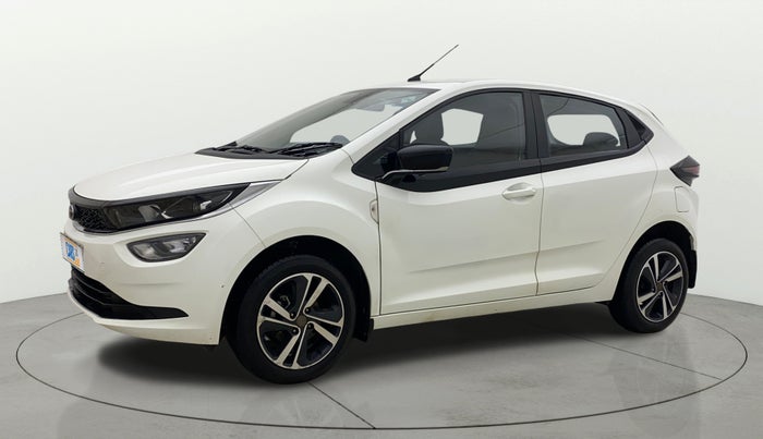 2024 Tata ALTROZ XZ CNG, CNG, Manual, 23,376 km, Left Front Diagonal