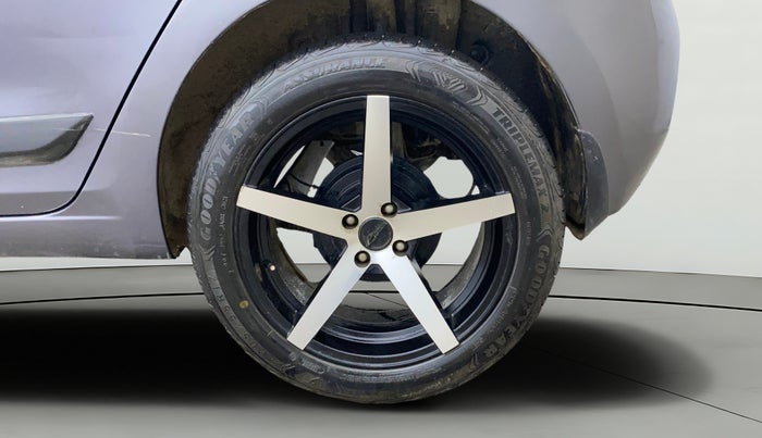 2020 Hyundai Elite i20 SPORTZ PLUS 1.2, Petrol, Manual, 61,538 km, Left Rear Wheel