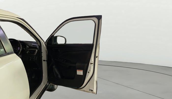 2023 Maruti BREZZA VXI S-CNG, CNG, Manual, 83,344 km, RHS Front Door