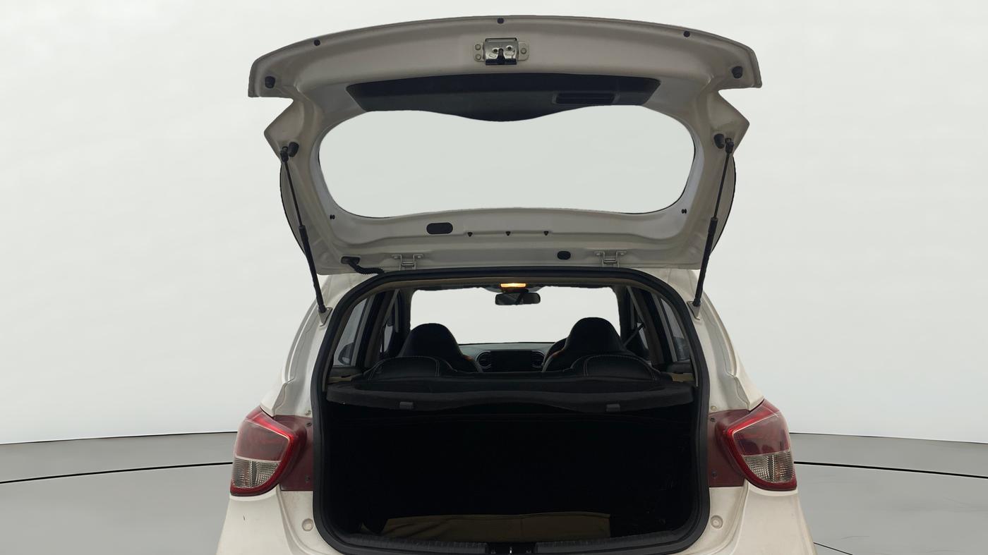 2019 Hyundai Grand i10 MAGNA 1.2 KAPPA VTVT, Petrol, Manual, 60,306 km, Boot Door Open