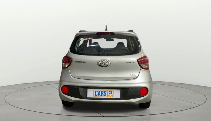 2017 Hyundai Grand i10 SPORTZ (O) 1.2 KAPPA VTVT, Petrol, Manual, 41,925 km, Back/Rear