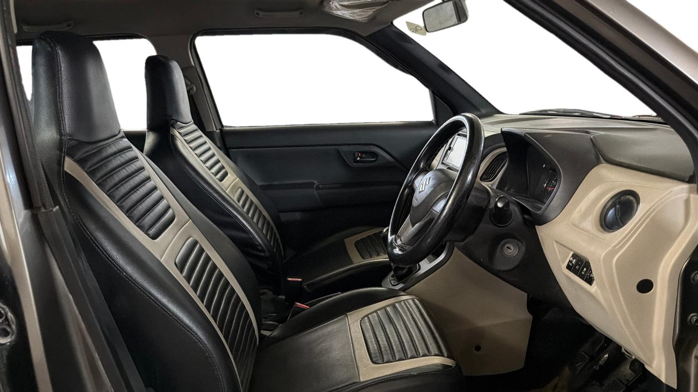 2023 Maruti New Wagon-R LXI CNG 1.0, CNG, Manual, 82,094 km, Right Side Front Door Cabin