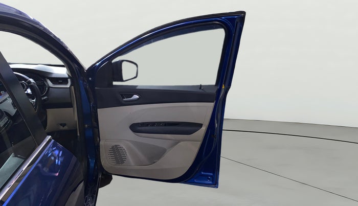 2022 Renault TRIBER RXZ, Petrol, Manual, 18,634 km, RHS Front Door