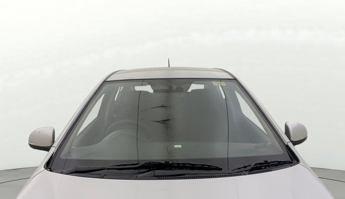 2013 Hyundai i20 SPORTZ 1.4 CRDI, Diesel, Manual, 45,317 km, Front Windshield