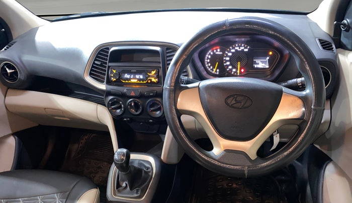 2019 Hyundai NEW SANTRO ERA, Petrol, Manual, 81,399 km, Steering Wheel Close Up