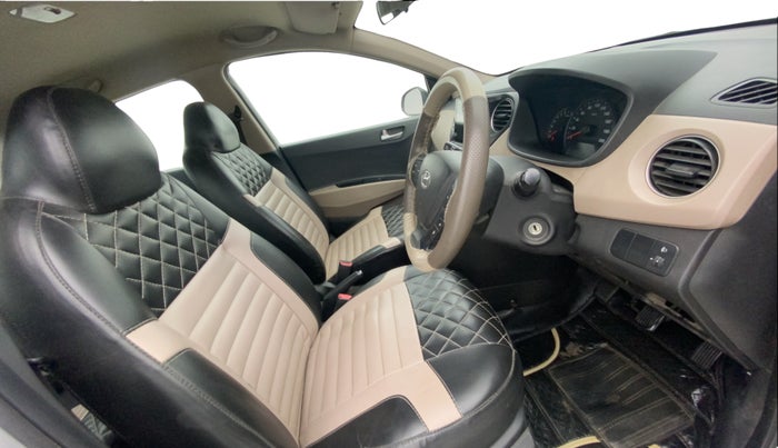 2016 Hyundai Xcent S 1.2 SPECIAL EDITION, Petrol, Manual, 72,959 km, Right Side Front Door Cabin