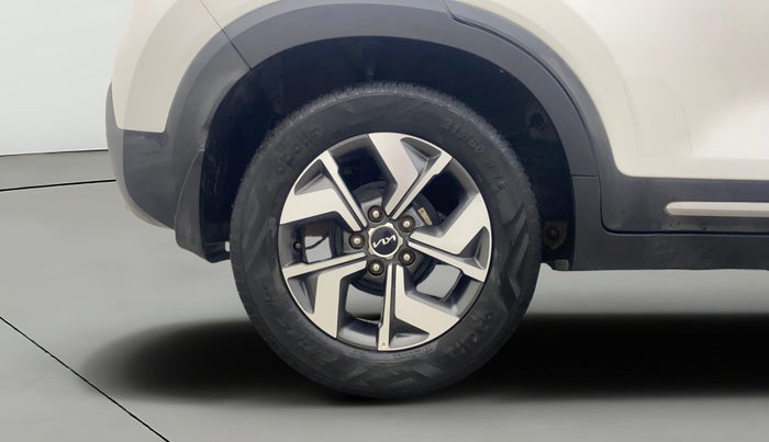 2022 KIA SONET HTX 1.5, Diesel, Manual, 36,562 km, Right Rear Wheel